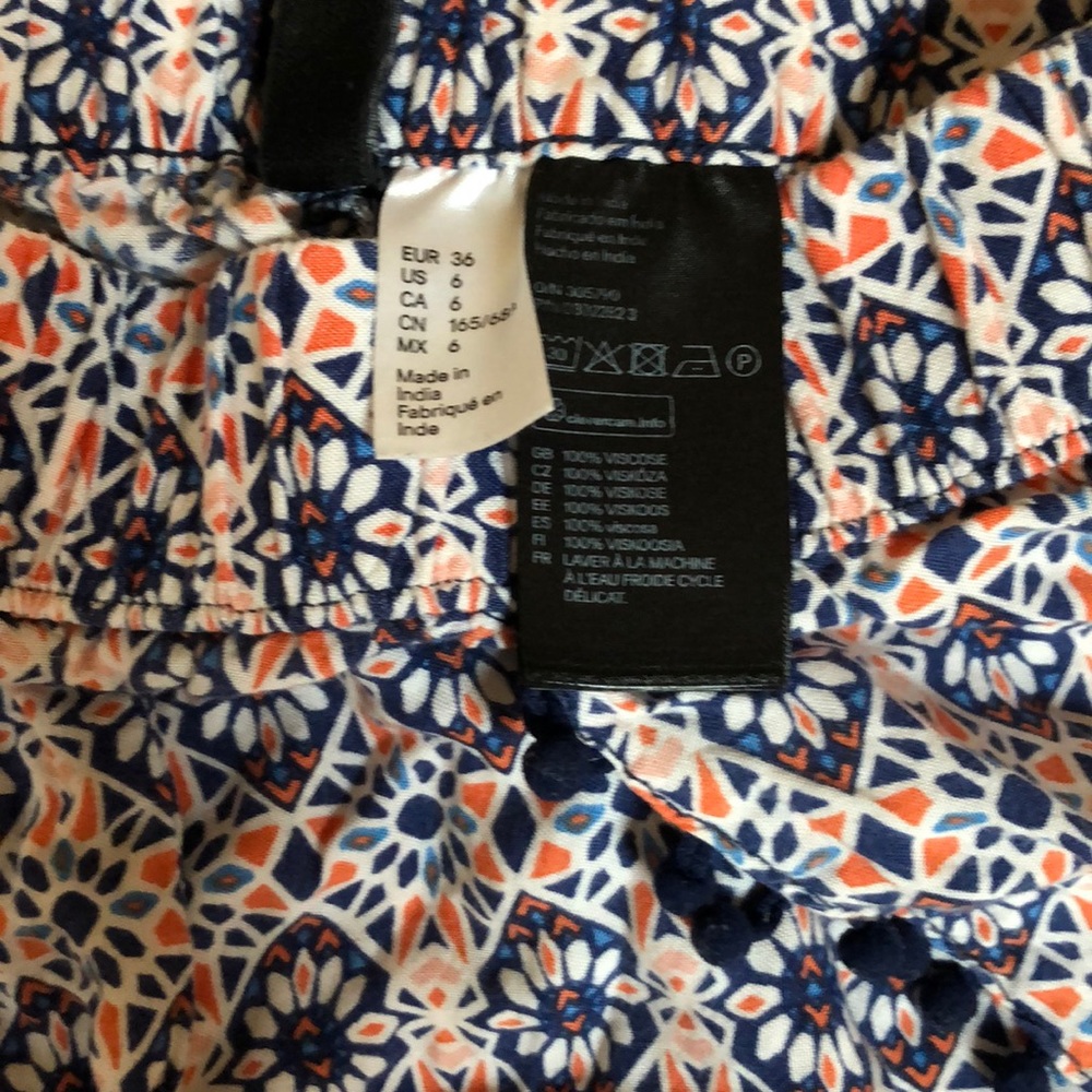 Patterned Shorts - Picture 3 of 3